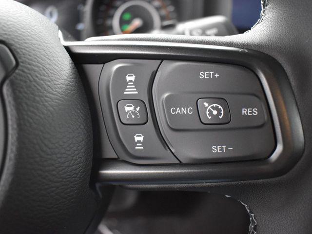 new 2025 Jeep Wrangler car, priced at $49,301
