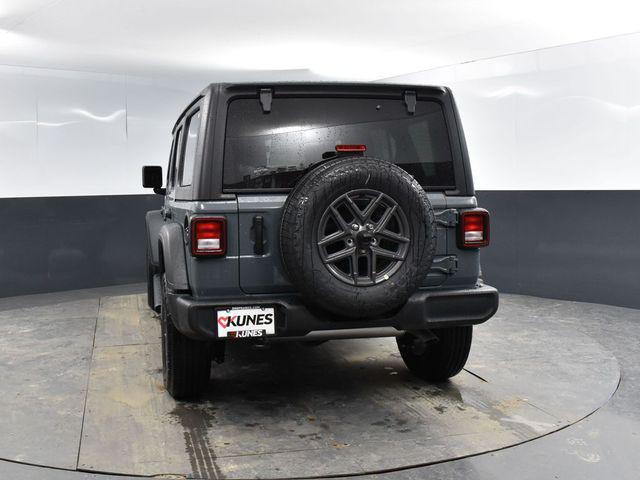 new 2025 Jeep Wrangler car, priced at $49,301