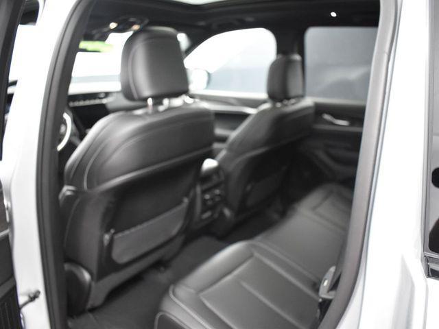 new 2025 Jeep Grand Cherokee car, priced at $44,530