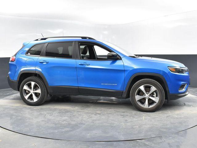 used 2022 Jeep Cherokee car, priced at $27,700