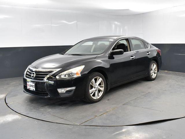 used 2013 Nissan Altima car, priced at $8,012