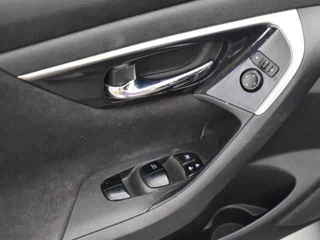 used 2013 Nissan Altima car, priced at $8,012