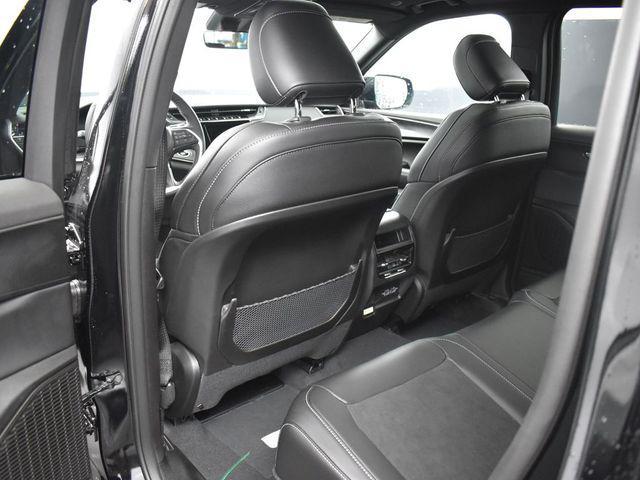 new 2025 Jeep Grand Cherokee car, priced at $44,520