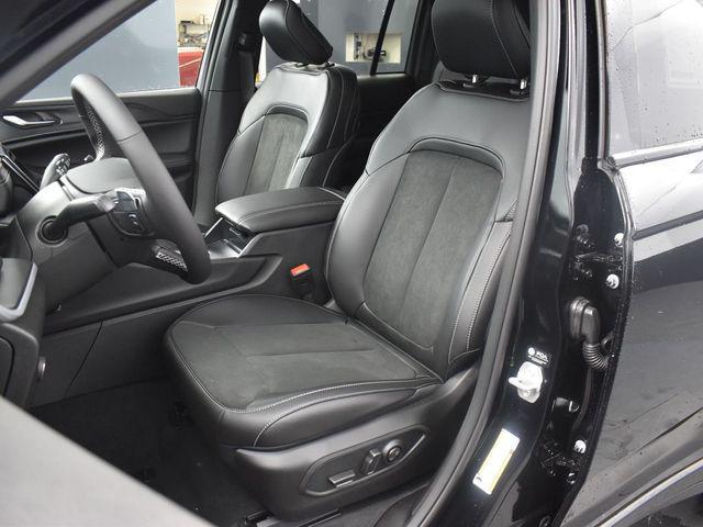 new 2025 Jeep Grand Cherokee car, priced at $44,520