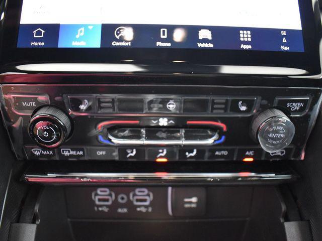 new 2025 Jeep Grand Cherokee car, priced at $50,081