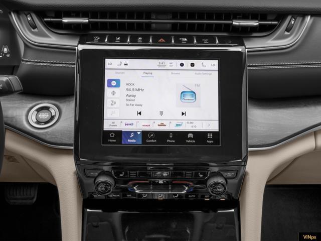 new 2025 Jeep Grand Cherokee car, priced at $49,795