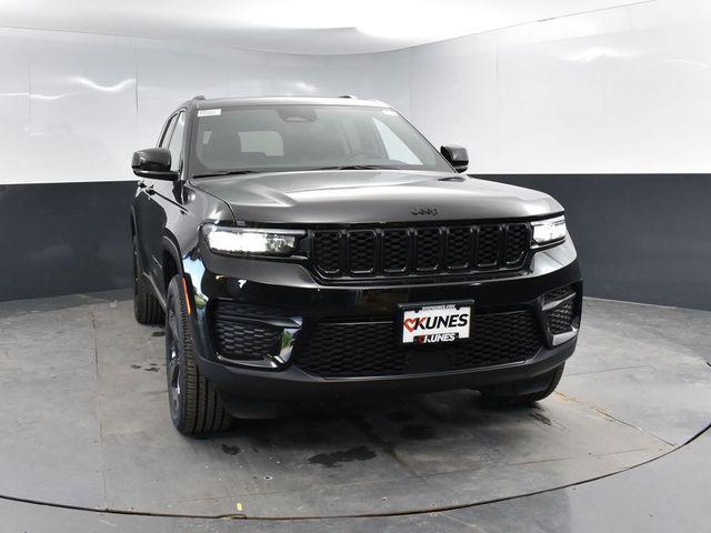 new 2025 Jeep Grand Cherokee car, priced at $46,381