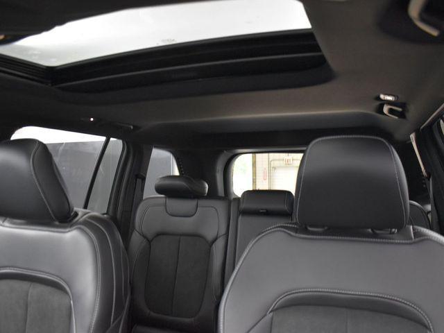 new 2025 Jeep Grand Cherokee car, priced at $46,381