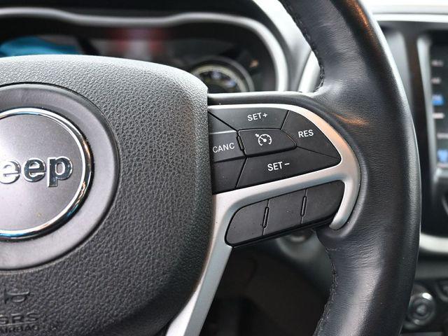 used 2016 Jeep Cherokee car, priced at $13,698