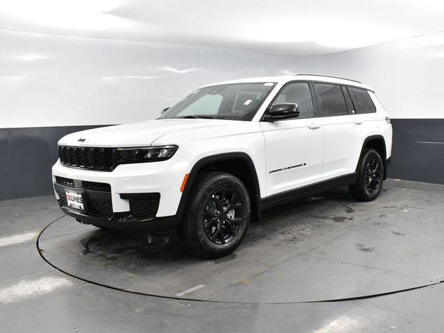 new 2025 Jeep Grand Cherokee L car, priced at $44,902