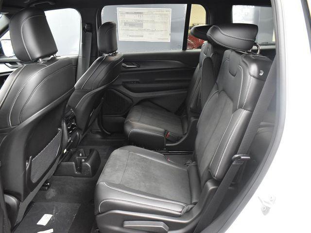 new 2025 Jeep Grand Cherokee L car, priced at $44,902