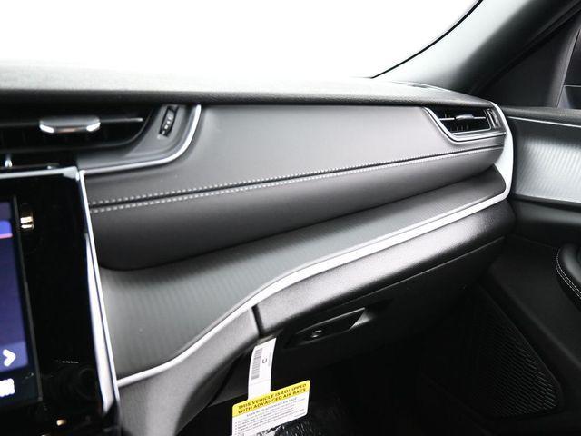 new 2025 Jeep Grand Cherokee car, priced at $36,034