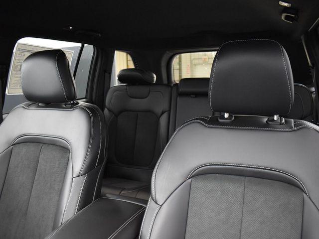new 2025 Jeep Grand Cherokee car, priced at $45,015