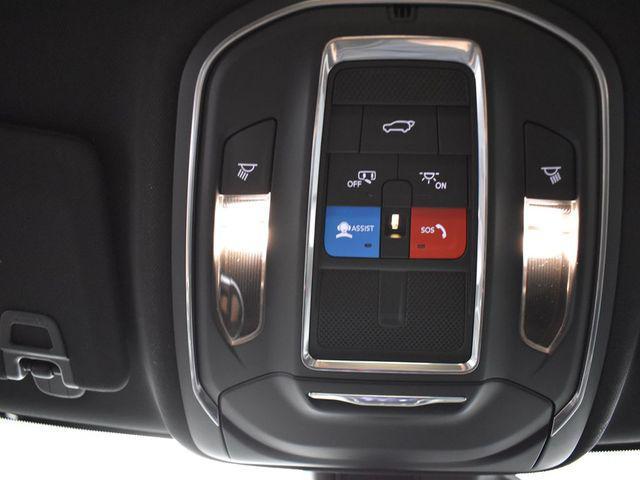 new 2025 Jeep Grand Cherokee car, priced at $45,015