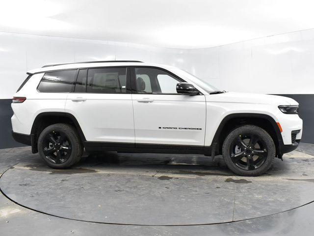 new 2025 Jeep Grand Cherokee L car, priced at $53,994