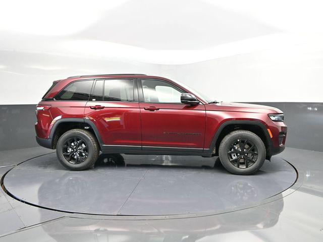 new 2025 Jeep Grand Cherokee car, priced at $42,150