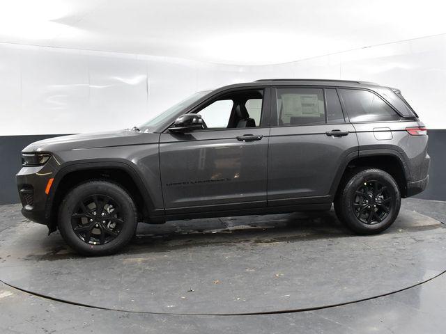 new 2025 Jeep Grand Cherokee car, priced at $41,504