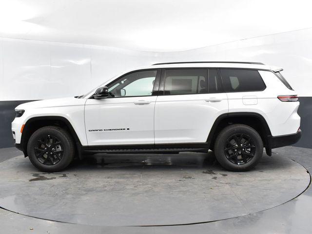 new 2024 Jeep Grand Cherokee L car, priced at $42,334