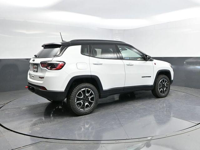 new 2026 Jeep Compass car, priced at $37,403
