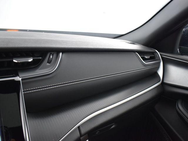 new 2025 Jeep Grand Cherokee car, priced at $47,143