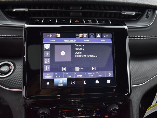 new 2025 Jeep Grand Cherokee car, priced at $47,143