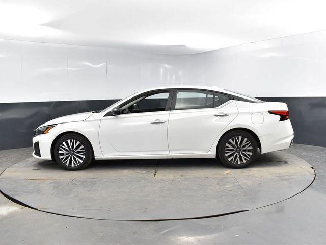 used 2024 Nissan Altima car, priced at $20,900