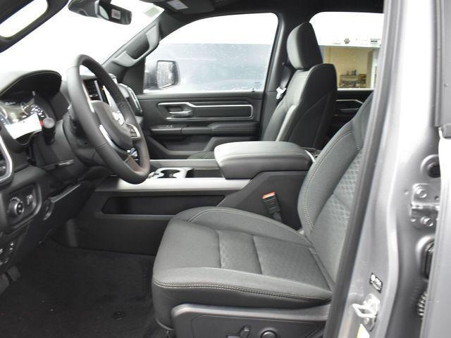 new 2025 Ram 1500 car, priced at $45,784