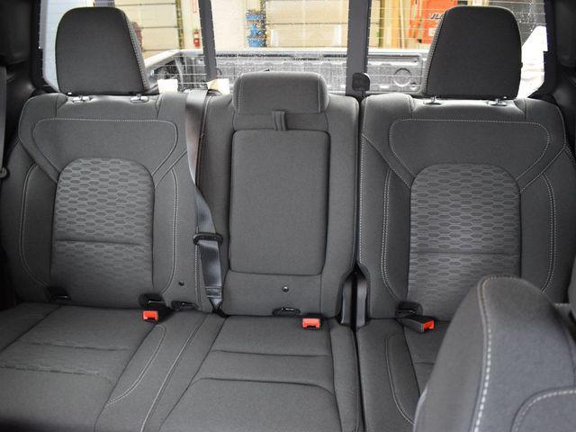 new 2025 Ram 1500 car, priced at $45,784