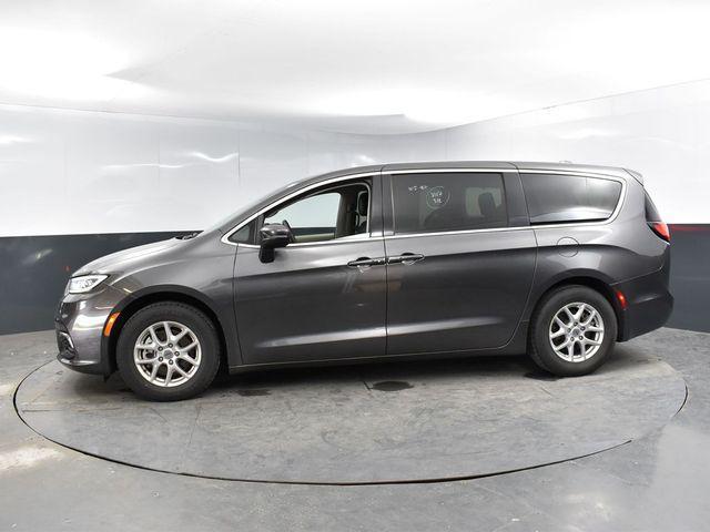 used 2023 Chrysler Pacifica car, priced at $23,297