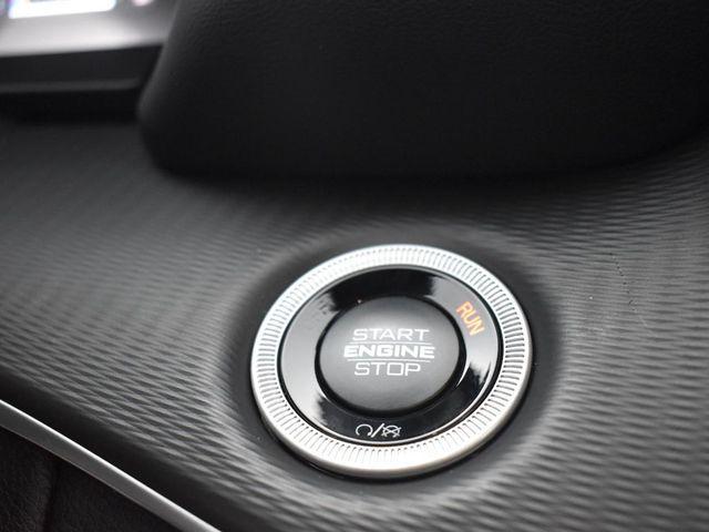 new 2025 Jeep Grand Cherokee car, priced at $40,636