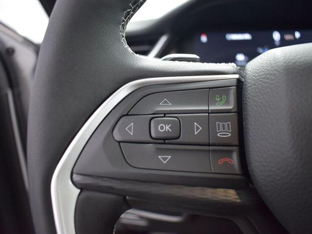 new 2025 Jeep Grand Cherokee car, priced at $40,636