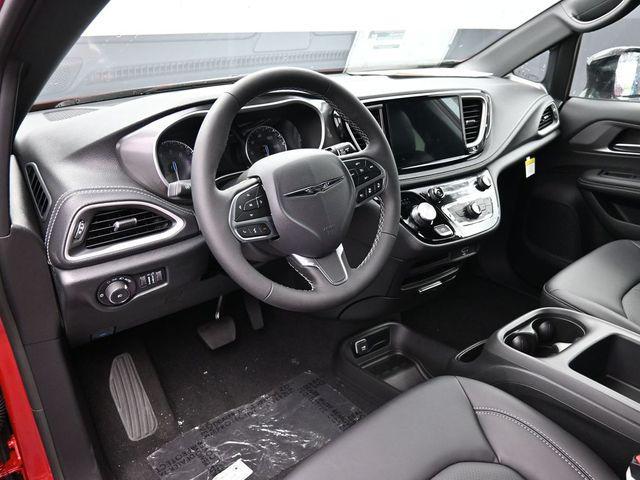 new 2026 Chrysler Pacifica car, priced at $44,548
