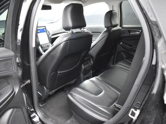 used 2022 Ford Edge car, priced at $19,000