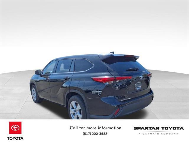 used 2023 Toyota Highlander car, priced at $35,372