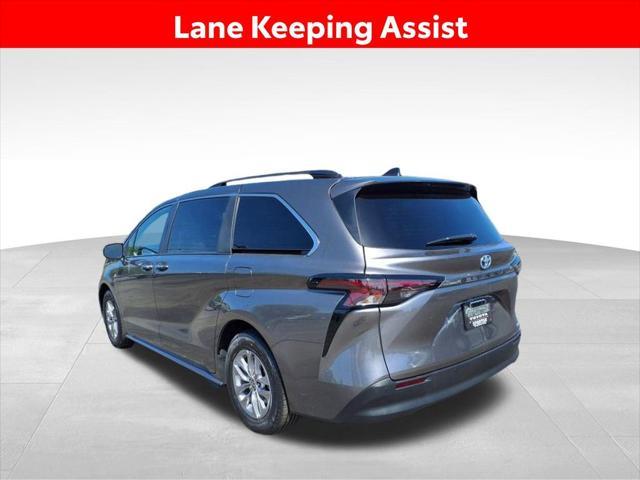 used 2023 Toyota Sienna car, priced at $40,405