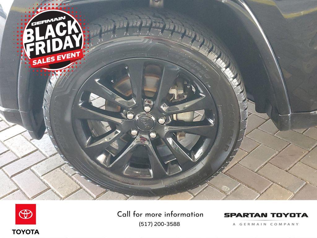 used 2018 Jeep Grand Cherokee car, priced at $14,976