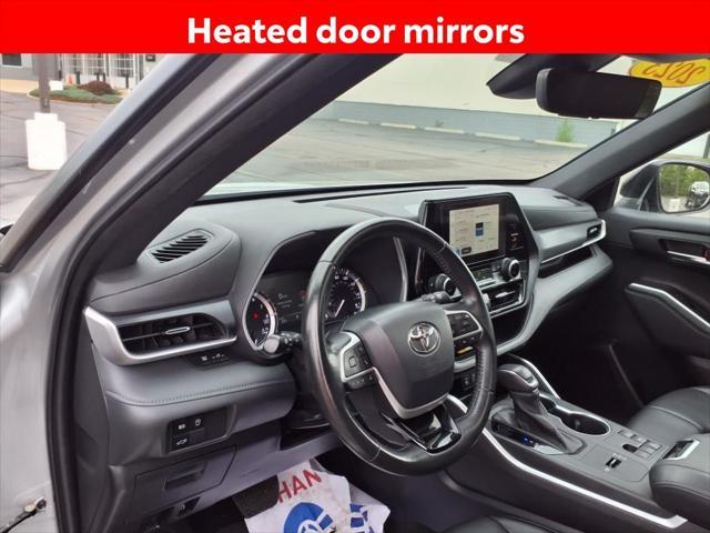 used 2023 Toyota Highlander car, priced at $36,995