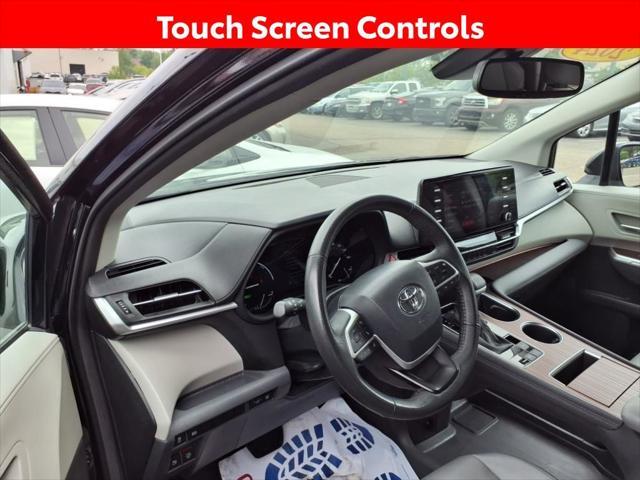 used 2024 Toyota Sienna car, priced at $40,192