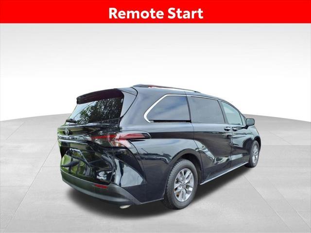 used 2024 Toyota Sienna car, priced at $40,192