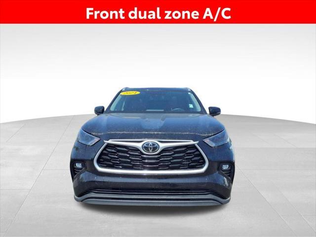 used 2024 Toyota Highlander car, priced at $38,589