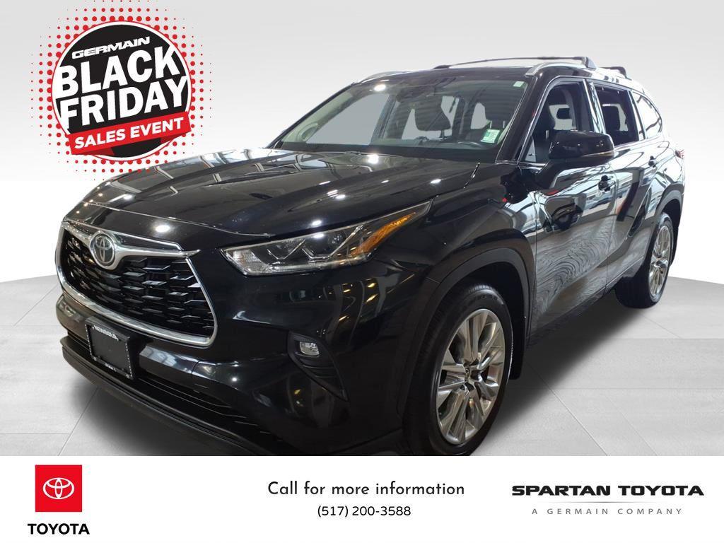 used 2023 Toyota Highlander car, priced at $30,527