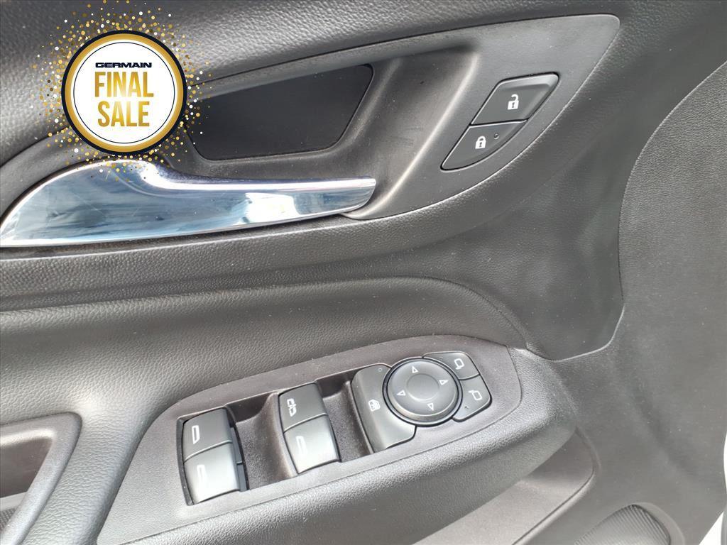 used 2020 Chevrolet Equinox car, priced at $11,442