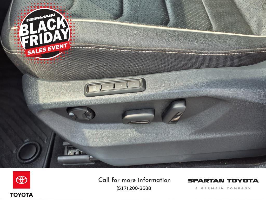 used 2023 Volkswagen Tiguan car, priced at $17,199