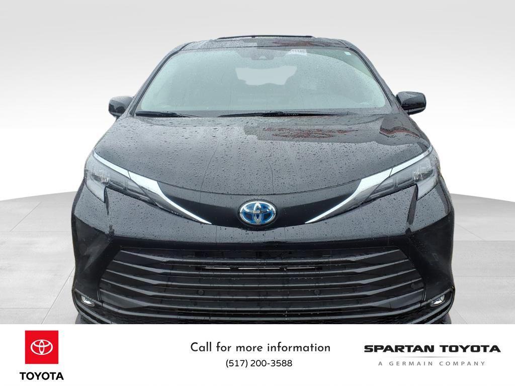 new 2025 Toyota Sienna car, priced at $52,160