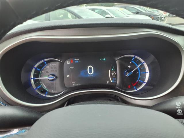 used 2021 Chrysler Pacifica Hybrid car, priced at $25,220