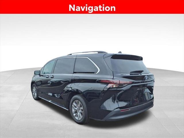 used 2024 Toyota Sienna car, priced at $40,513