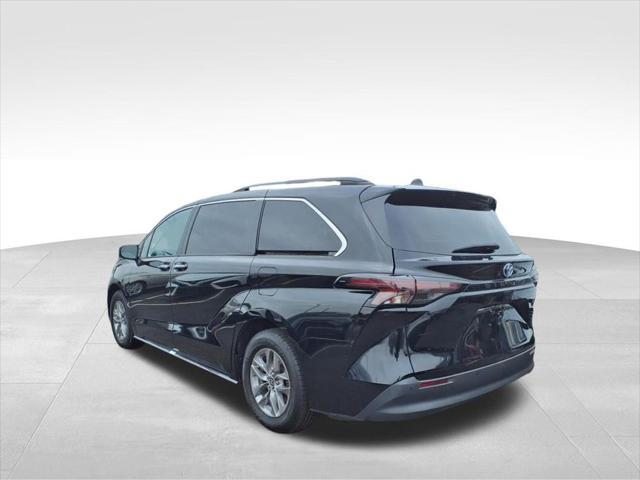 used 2024 Toyota Sienna car, priced at $44,999