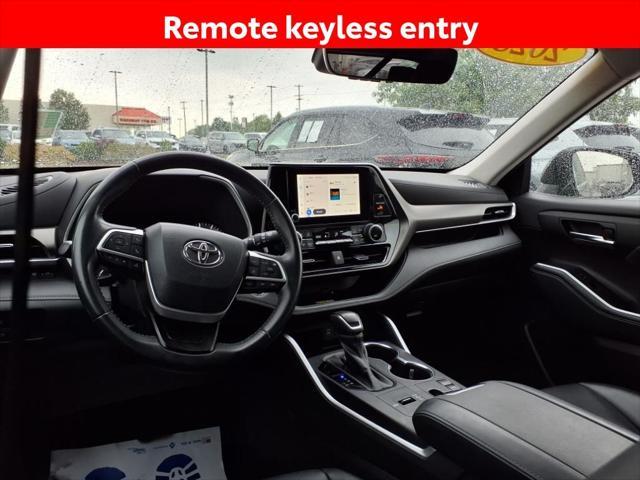 used 2023 Toyota Highlander car, priced at $34,271