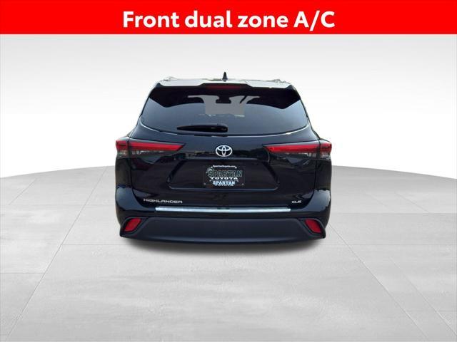 used 2023 Toyota Highlander car, priced at $34,899
