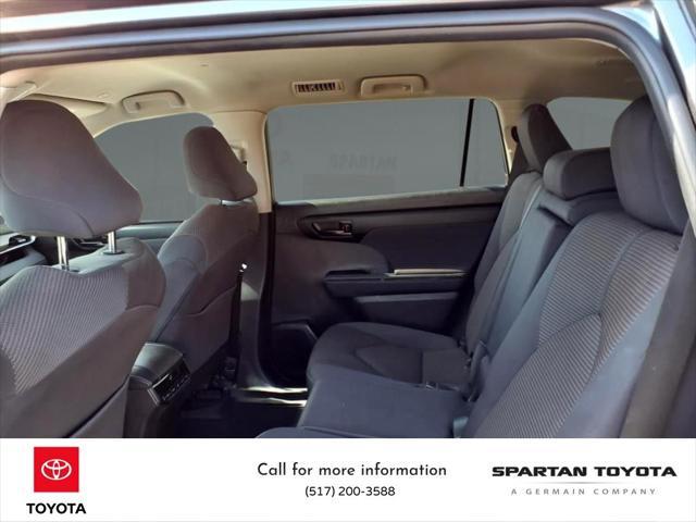 used 2023 Toyota Highlander car, priced at $35,105